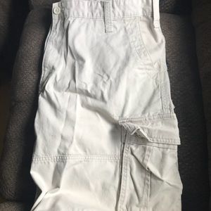 Men’s nautica khaki shorts